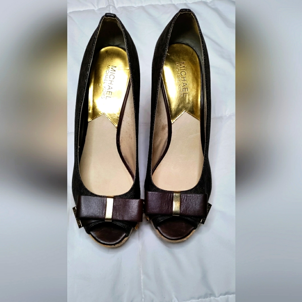 Women's Micheal Kors Wedge